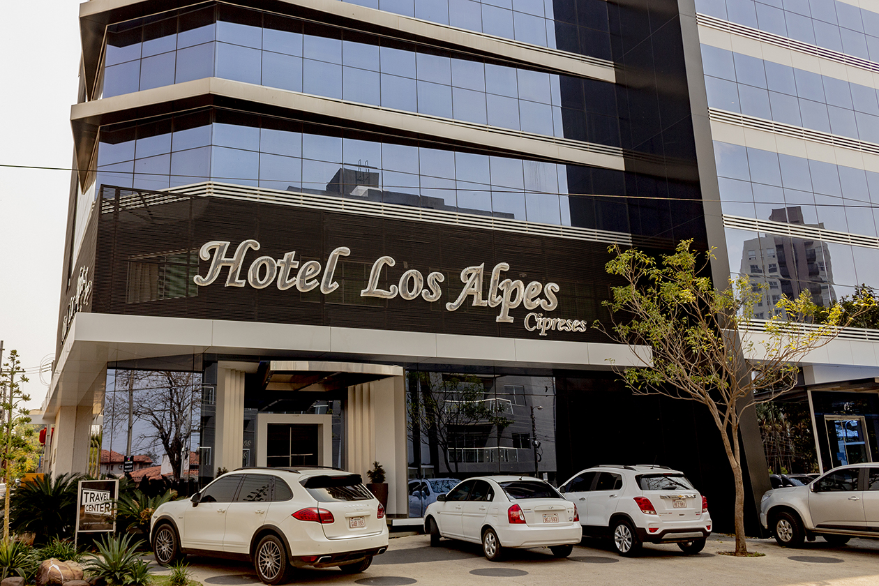 Hotel Los Alpes Cipreses, Asuncion Paraguay